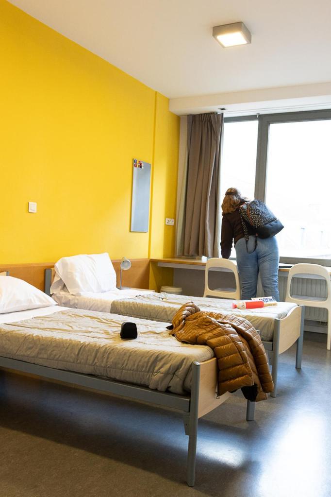 Youth Hostel Van Gogh Saint-Josse-ten-Noode Екстер'єр фото